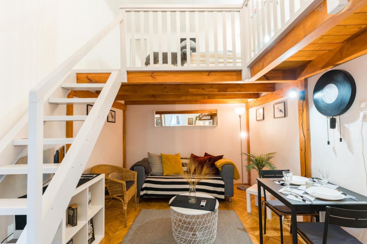 Lovely Little Loft Studio In The Heart Of Boedapest Buitenkant foto