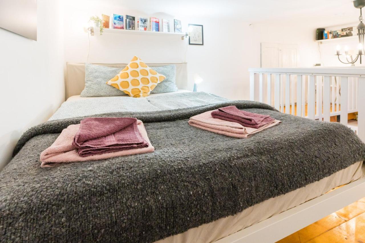 Lovely Little Loft Studio In The Heart Of Boedapest Buitenkant foto