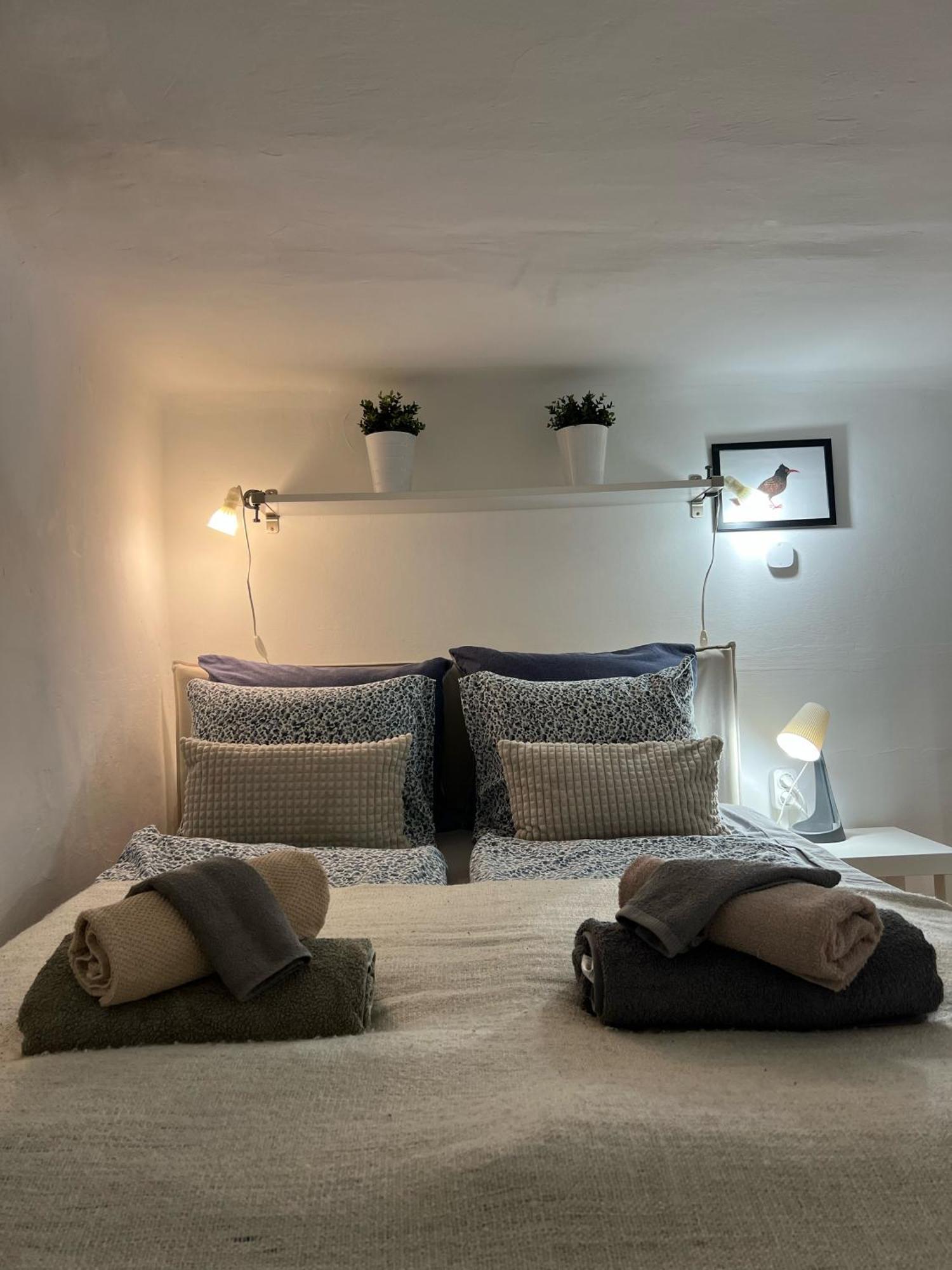 Lovely Little Loft Studio In The Heart Of Boedapest Buitenkant foto