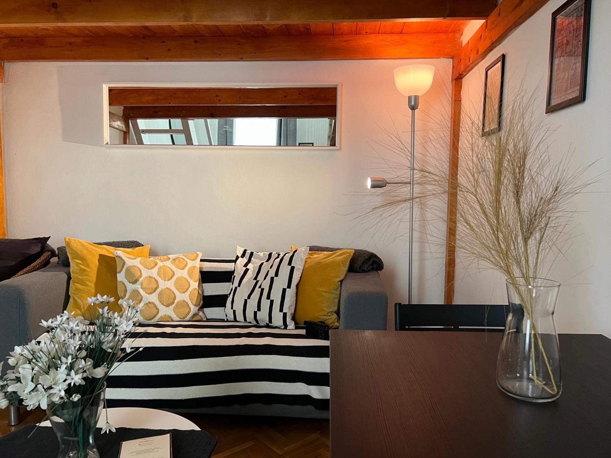 Lovely Little Loft Studio In The Heart Of Boedapest Buitenkant foto